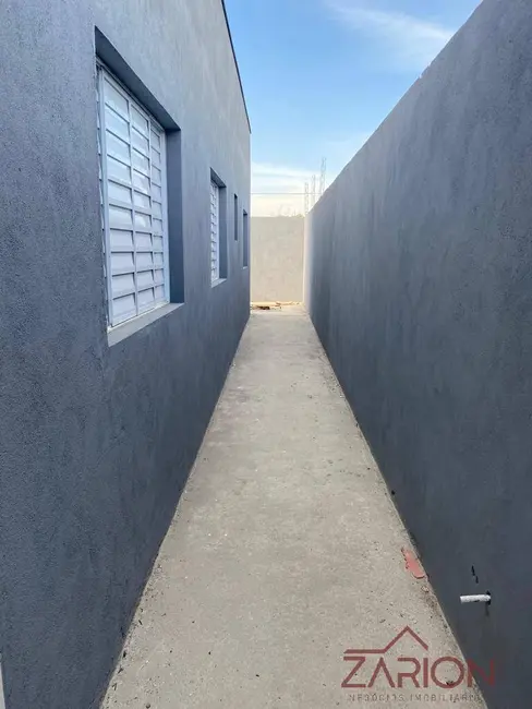 Foto 2 de Casa com 3 quartos à venda, 80m2 em Areão, Taubate - SP