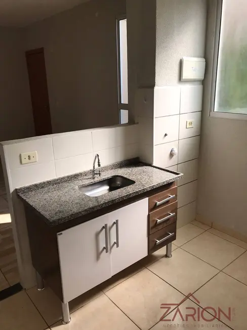Apartamento com 2 quartos para alugar em Parque Senhor do Bonfim, Taubate - SP - imagem 3 Foto 3 de Apartamento com 2 quartos para alugar em Parque Senhor do Bonfim, Taubate - SP