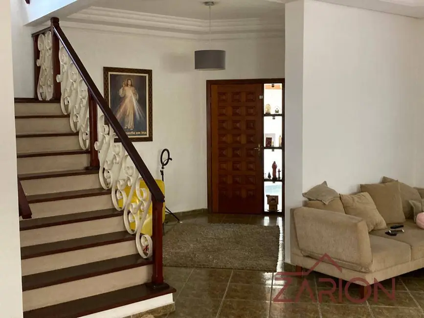 Foto 6 de Casa de Condomínio com 4 quartos à venda, 172m2 em Residencial São Charbel, Taubate - SP