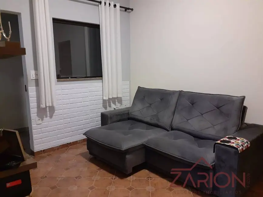 Foto 2 de Casa com 3 quartos à venda em Vila Areao, Taubate - SP