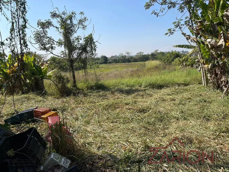 Foto 1 de Terreno / Lote à venda, 7785m2 em Santa Luzia, Cacapava - SP