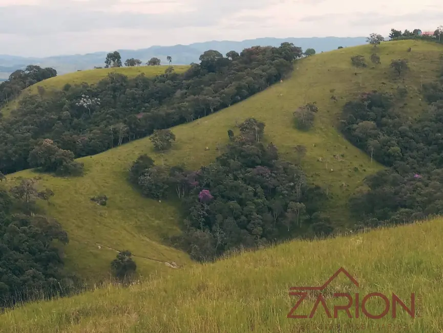 Foto 2 de Fazenda / Haras à venda, 50m2 em Cunha - SP