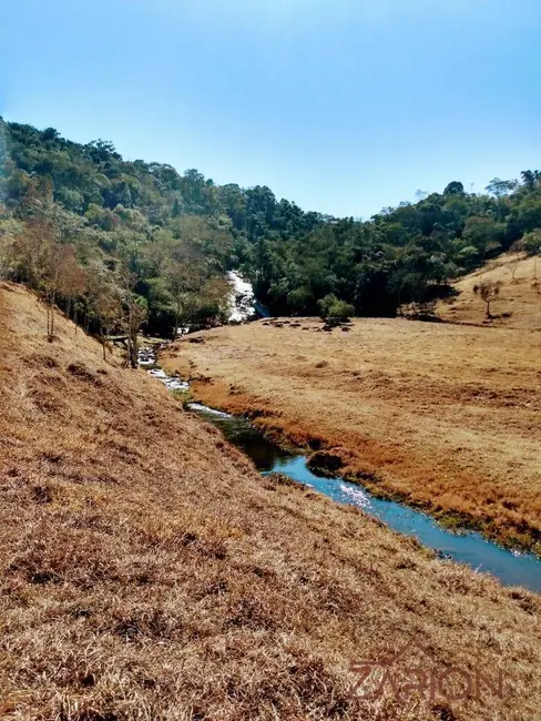 Foto 1 de Fazenda / Haras à venda, 40m2 em Cunha - SP