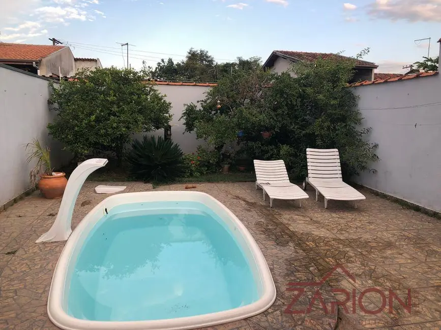 Foto 2 de Casa de Condomínio com 2 quartos à venda, 80m2 em Quiririm, Taubate - SP