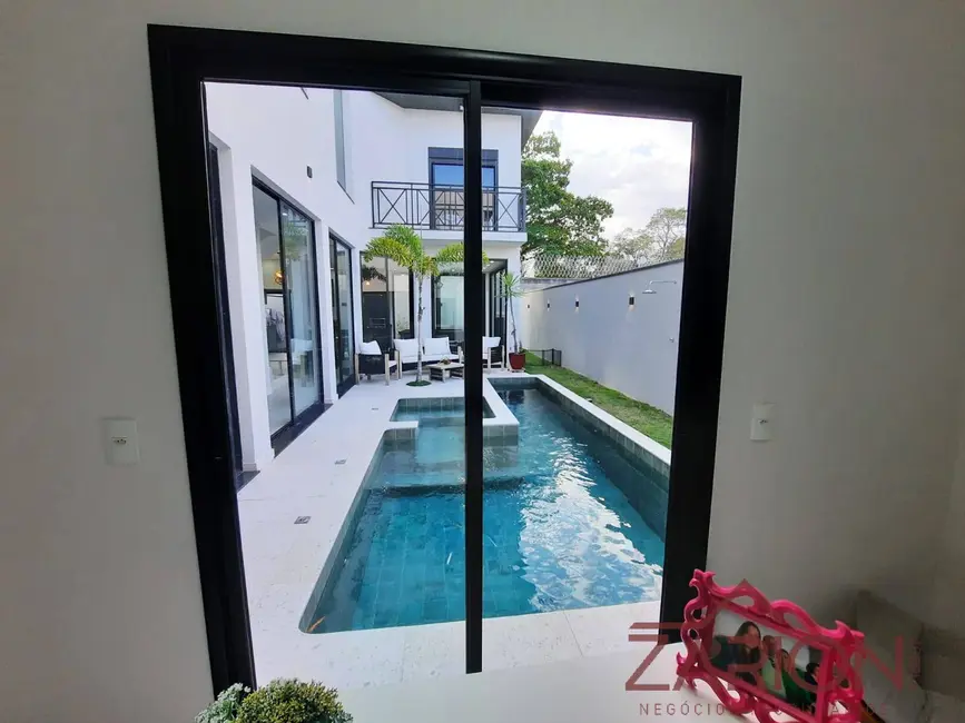 Foto 4 de Casa de Condomínio com 4 quartos à venda, 253m2 em Taubate - SP