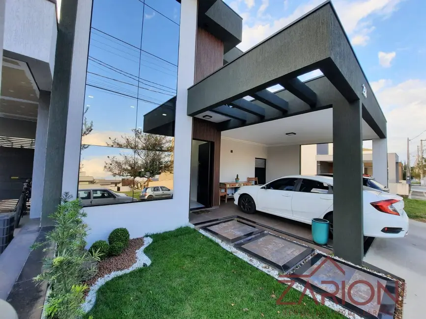 Foto 1 de Casa de Condomínio com 4 quartos à venda, 253m2 em Taubate - SP