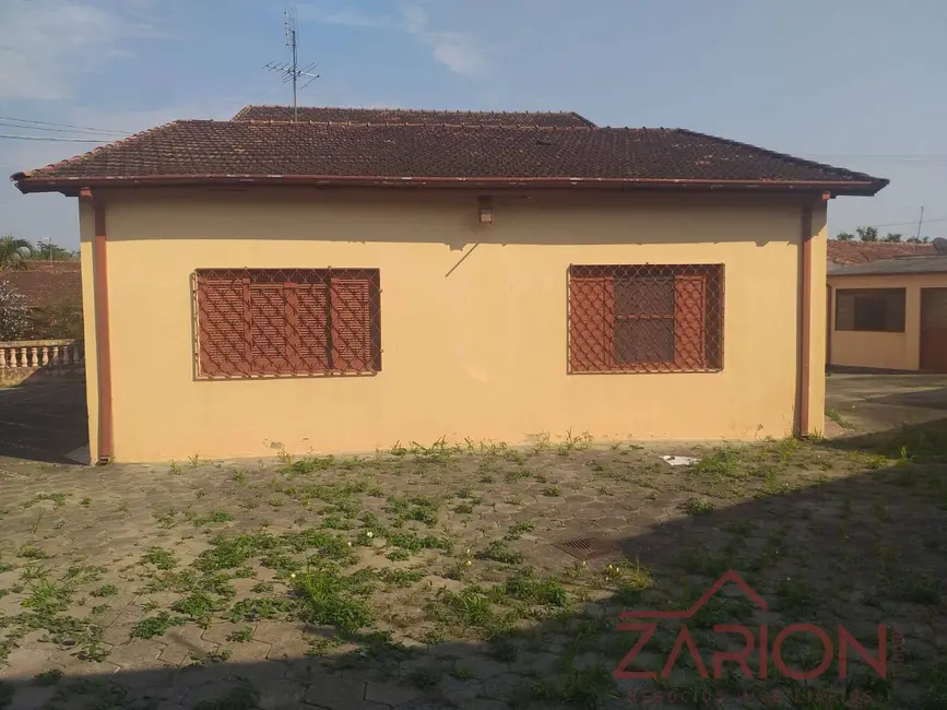 Foto 4 de Casa com 5 quartos à venda, 500m2 em Tremembe - SP