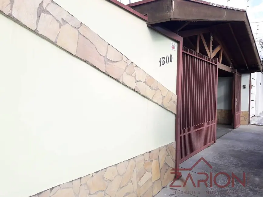 Foto 5 de Casa com 3 quartos à venda, 182m2 em Vila São Geraldo, Taubate - SP