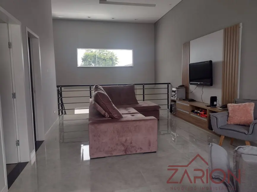 Foto 3 de Casa de Condomínio com 3 quartos à venda, 167m2 em Tremembe - SP