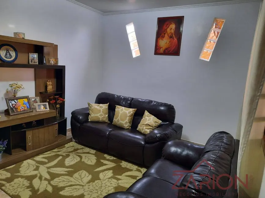 Foto 5 de Casa com 3 quartos à venda, 244m2 em Jardim Bela Vista, Taubate - SP