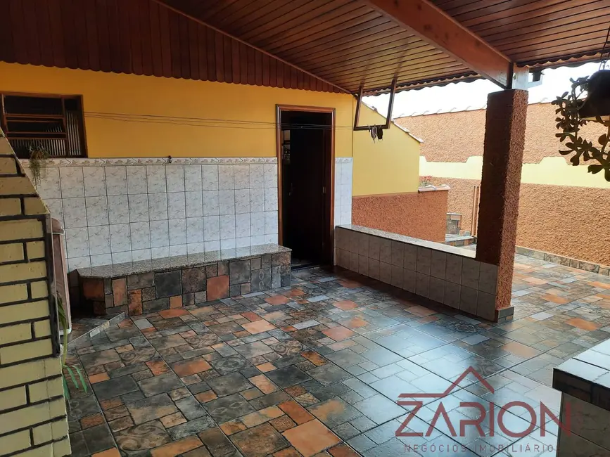 Foto 4 de Casa com 3 quartos à venda, 244m2 em Jardim Bela Vista, Taubate - SP