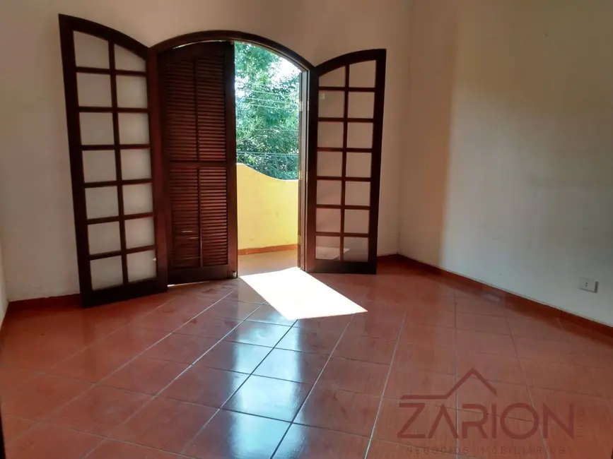 Foto 5 de Sala Comercial para alugar, 700m2 em Vila São Geraldo, Taubate - SP