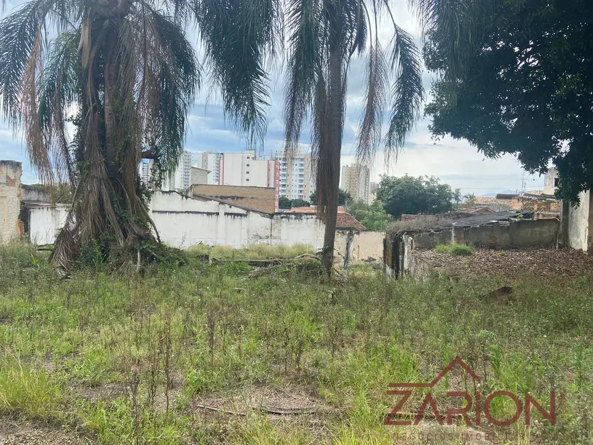 Foto 8 de Terreno / Lote à venda, 2900m2 em Centro, Taubate - SP