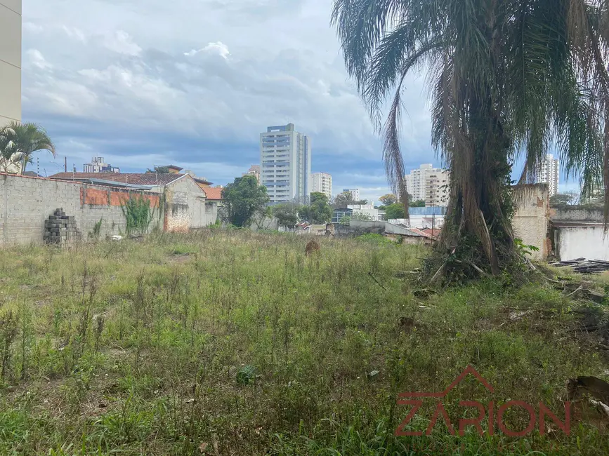 Foto 3 de Terreno / Lote à venda, 2900m2 em Centro, Taubate - SP