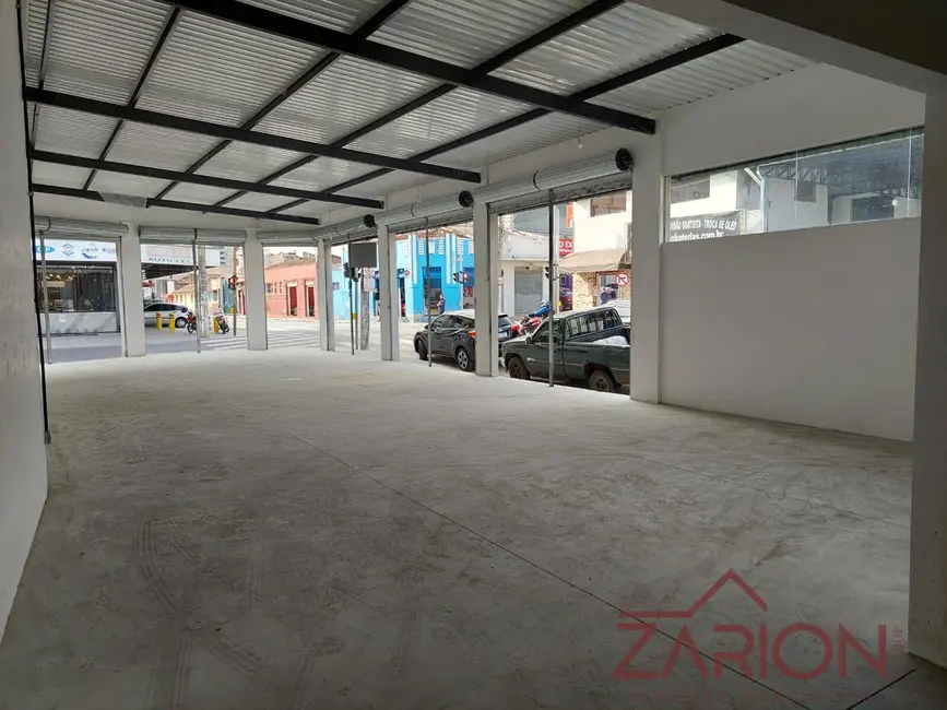 Foto 1 de Sala Comercial para alugar, 235m2 em Centro, Taubate - SP