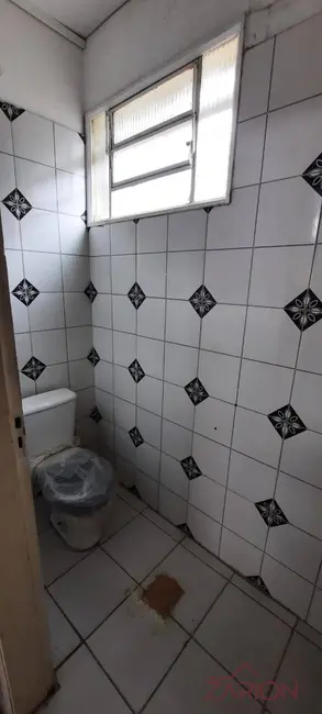 Foto 3 de Sala Comercial para alugar, 130m2 em Centro, Taubate - SP