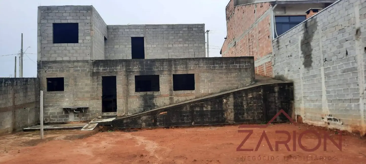 Foto 2 de Casa com 2 quartos à venda, 300m2 em Granjas Rurais Reunidas São Judas Tadeu, Taubate - SP