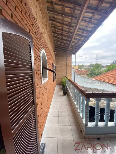 Foto 1 de Casa com 2 quartos à venda, 260m2 em Parque Paduan, Taubate - SP