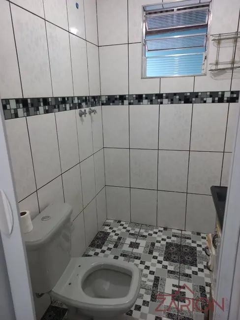 Foto 12 de Casa com 1 quarto para alugar, 80m2 em Residencial e Comercial Cidade Jardim, Pindamonhangaba - SP