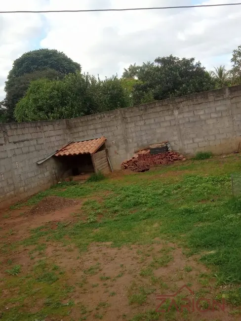 Foto 4 de Casa com 2 quartos à venda, 1050m2 em Tremembe - SP