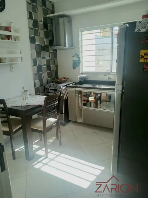 Foto 6 de Casa com 3 quartos à venda, 170m2 em Vila São José, Taubate - SP