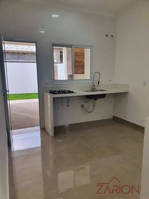 Foto 5 de Casa com 3 quartos à venda, 130m2 em Tremembe - SP
