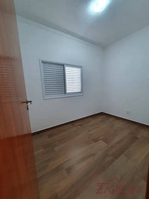 Foto 2 de Casa com 3 quartos à venda, 130m2 em Tremembe - SP