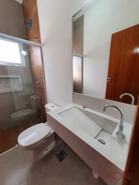 Foto 4 de Casa com 3 quartos à venda, 130m2 em Tremembe - SP