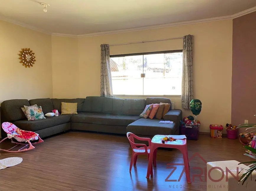 Foto 4 de Casa com 3 quartos à venda, 300m2 em Campos Elíseos, Taubate - SP