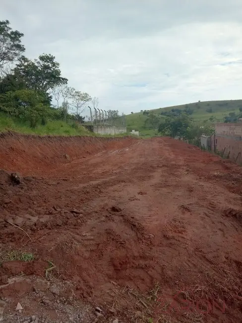 Foto 2 de Terreno / Lote à venda, 1300m2 em Jardim Continental II, Taubate - SP