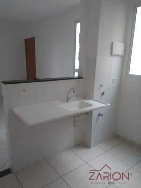 Foto 5 de Apartamento com 2 quartos para alugar, 46m2 em Parque Senhor do Bonfim, Taubate - SP