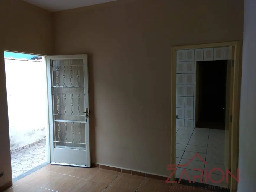 Foto 7 de Casa com 2 quartos à venda, 100m2 em Taubate - SP