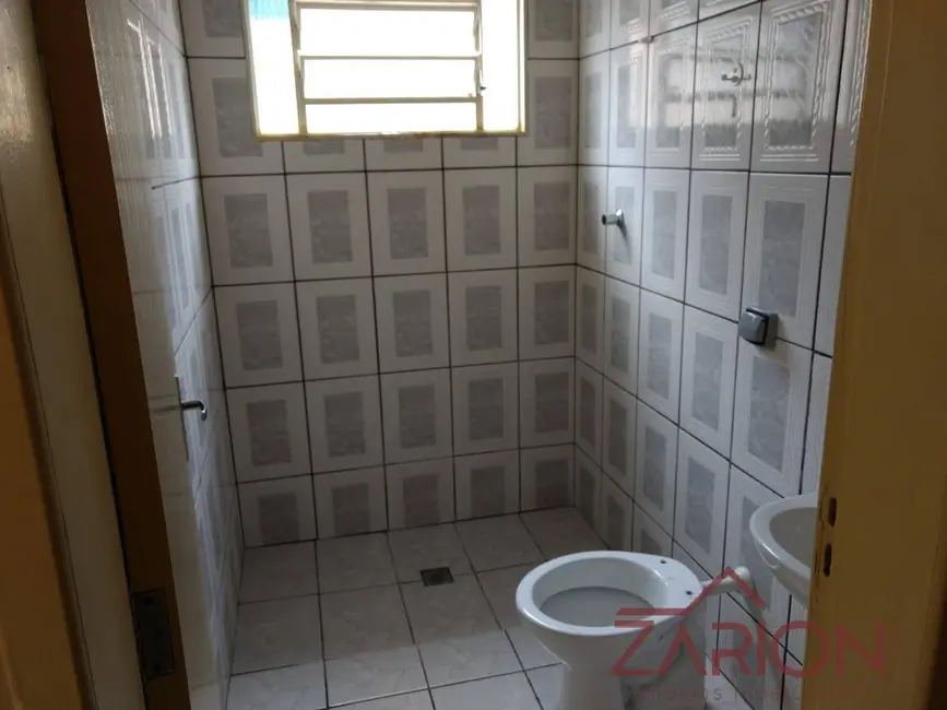 Foto 3 de Casa com 2 quartos à venda, 100m2 em Taubate - SP