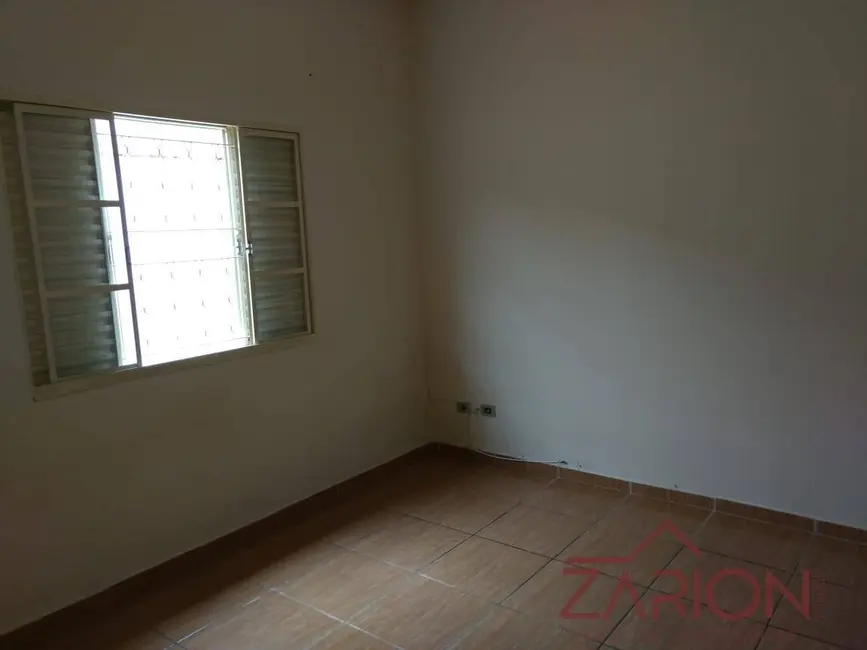 Foto 5 de Casa com 2 quartos à venda, 100m2 em Taubate - SP