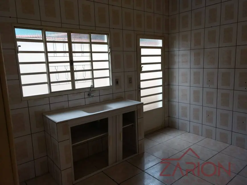 Foto 8 de Casa com 2 quartos à venda, 100m2 em Taubate - SP