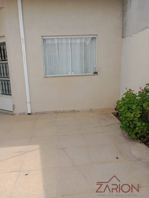 Foto 2 de Casa com 2 quartos à venda, 95m2 em Loteamento Vila Olímpia, Taubate - SP