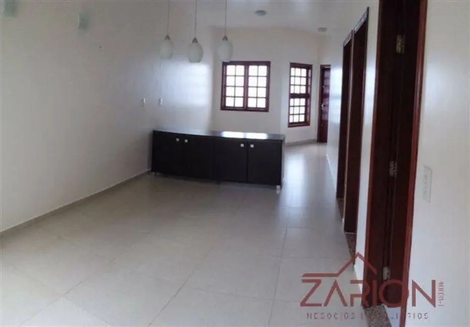 Casa com 3 quartos à venda, 160m2 em Tremembe - SP - imagem 8 Foto 8 de Casa com 3 quartos à venda, 160m2 em Tremembe - SP