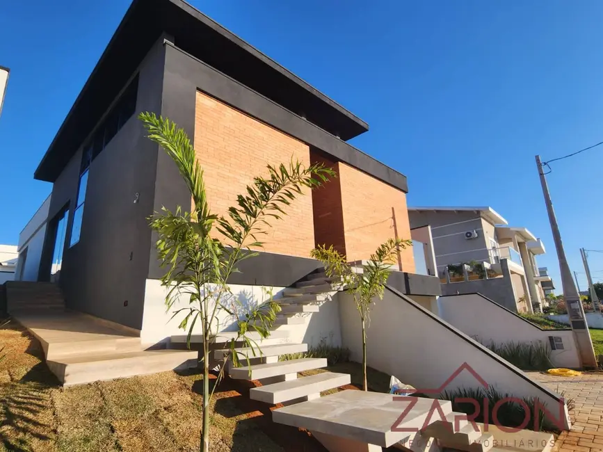 Foto 3 de Casa com 3 quartos à venda, 206m2 em Taubate - SP