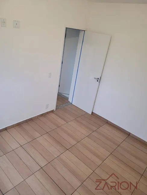 Foto 2 de Apartamento com 2 quartos para alugar em Jardim Ana Rosa, Taubate - SP