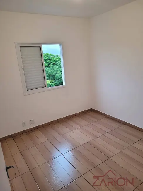 Foto 5 de Apartamento com 2 quartos para alugar em Jardim Ana Rosa, Taubate - SP