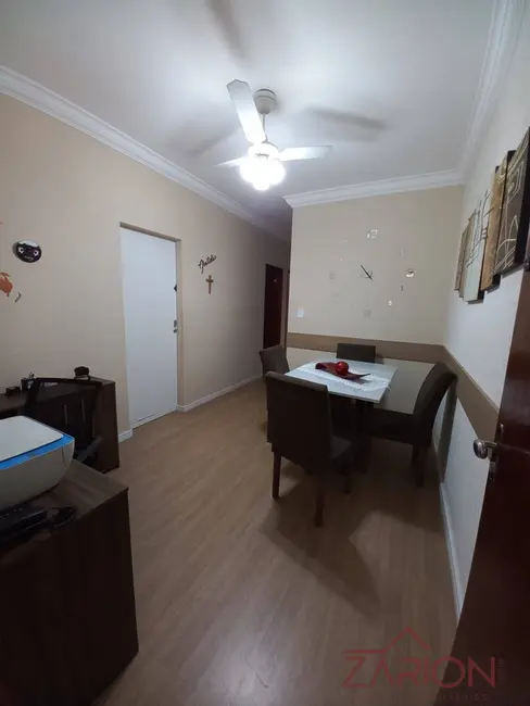 Foto 1 de Apartamento com 2 quartos para alugar, 56m2 em Jardim Gurilândia, Taubate - SP