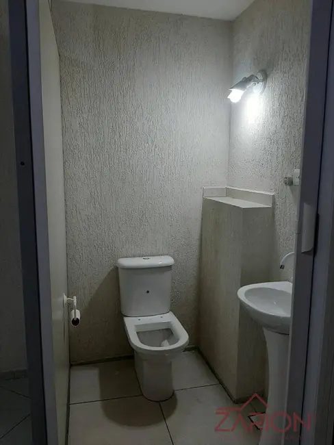 Foto 4 de Sala Comercial para alugar, 30m2 em Jardim Baronesa, Taubate - SP