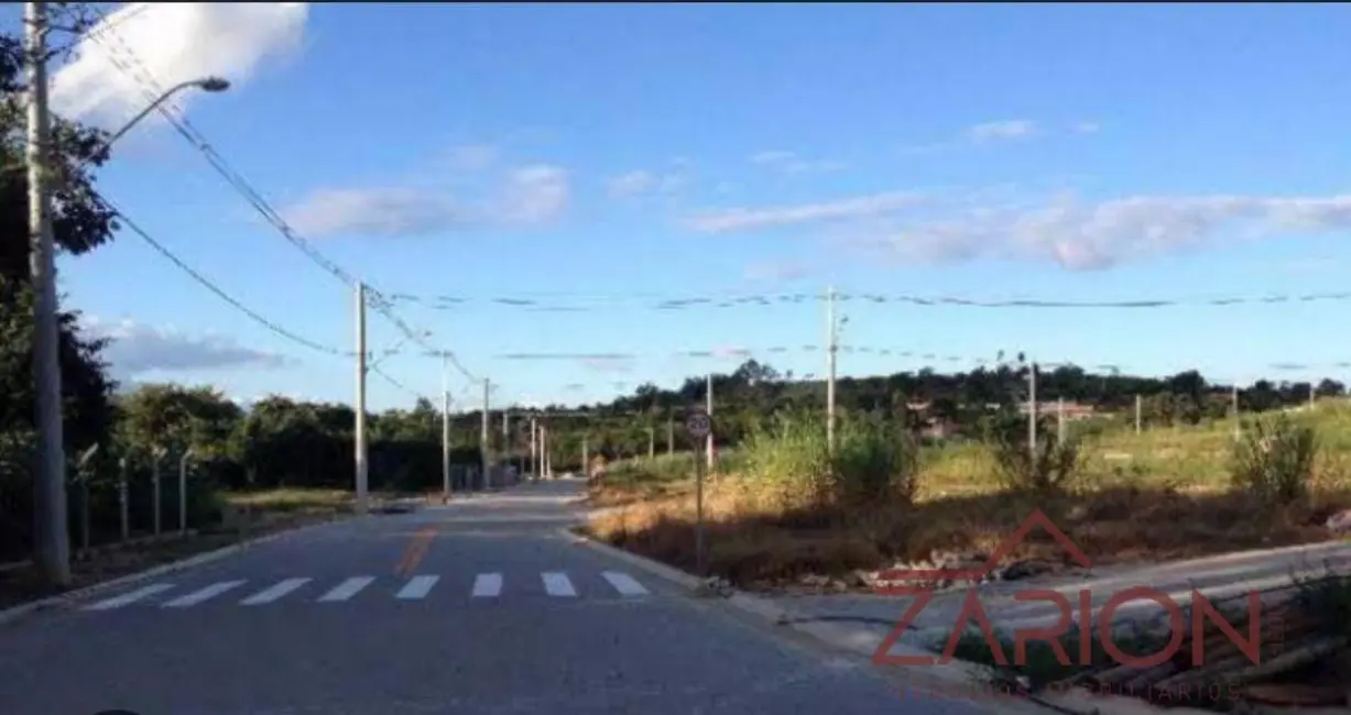 Foto 1 de Terreno / Lote à venda, 321m2 em Chácara São Félix, Taubate - SP