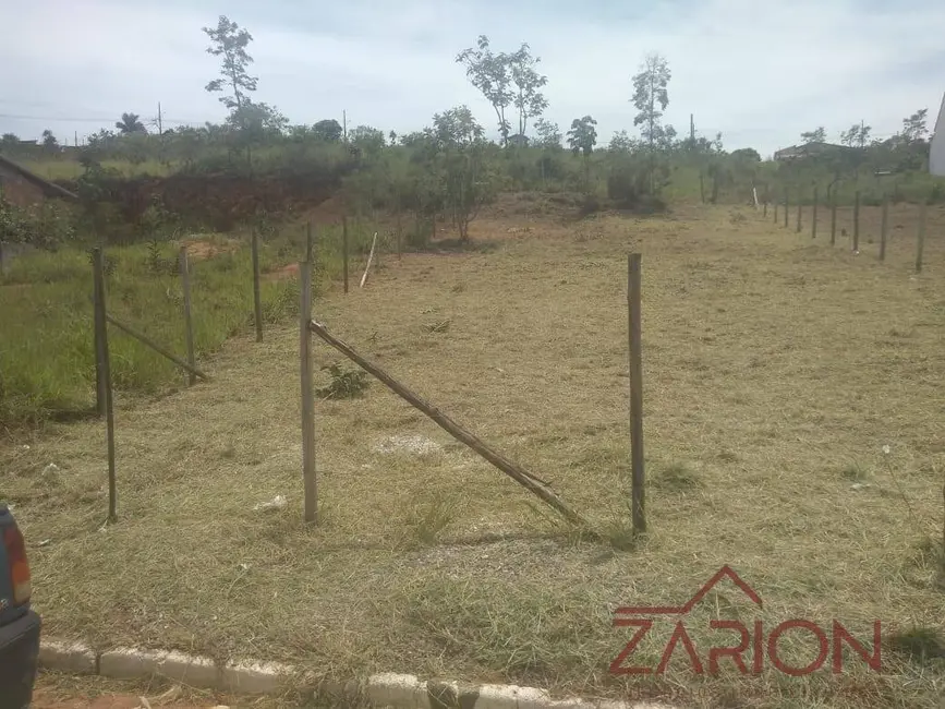 Foto 1 de Terreno / Lote à venda, 450m2 em Residencial Estoril, Taubate - SP