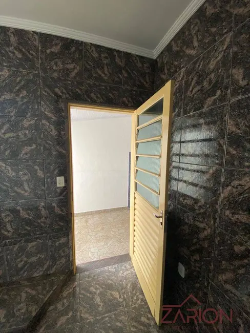 Foto 3 de Casa com 2 quartos para alugar, 75m2 em Residencial Novo Horizonte, Taubate - SP