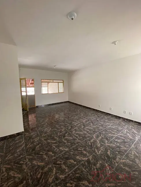 Foto 6 de Casa com 2 quartos para alugar, 75m2 em Residencial Novo Horizonte, Taubate - SP