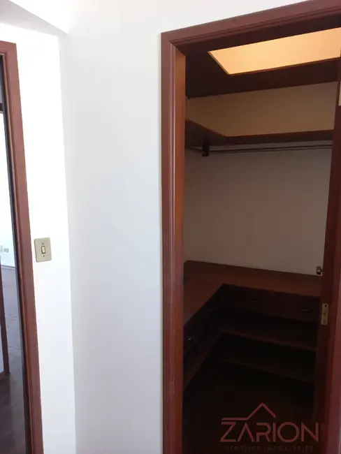 Foto 7 de Apartamento com 3 quartos à venda e para alugar, 44m2 em Centro, Taubate - SP