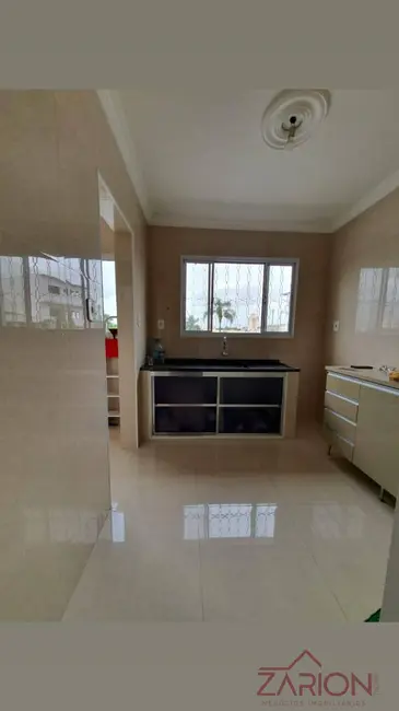 Foto 2 de Apartamento com 2 quartos à venda, 59m2 em Centro, Taubate - SP