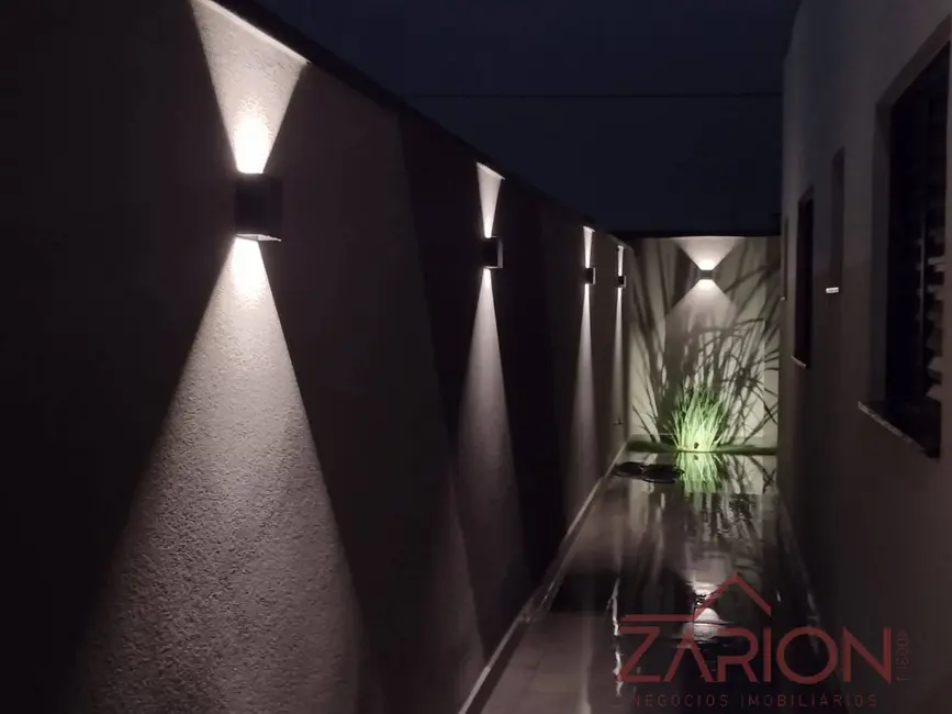 Foto 3 de Casa com 3 quartos à venda, 170m2 em Tremembe - SP