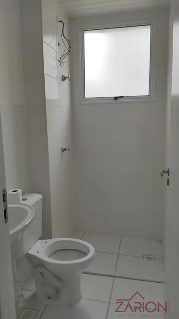 Foto 3 de Apartamento com 2 quartos para alugar, 50m2 em Taubate - SP